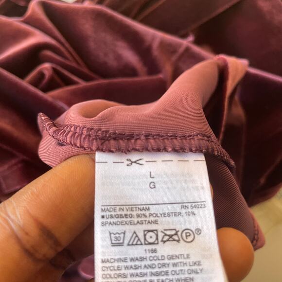 GAP Maternity Burgundy Wrap Top Velvet Maternity Dress w Fabric Belt - L (NWT) - Picture 8 of 10